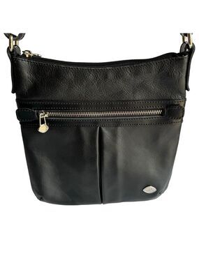 The Trend Leather Crossbody Bag Black Purse Adjustable Classic Capsule EUC